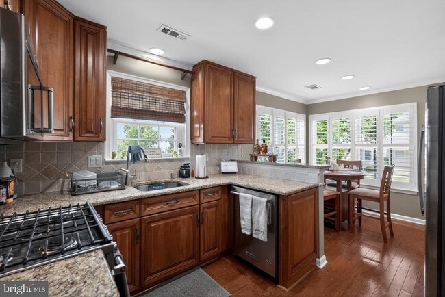 Photo - 2508 Waterford Rd Unit 196