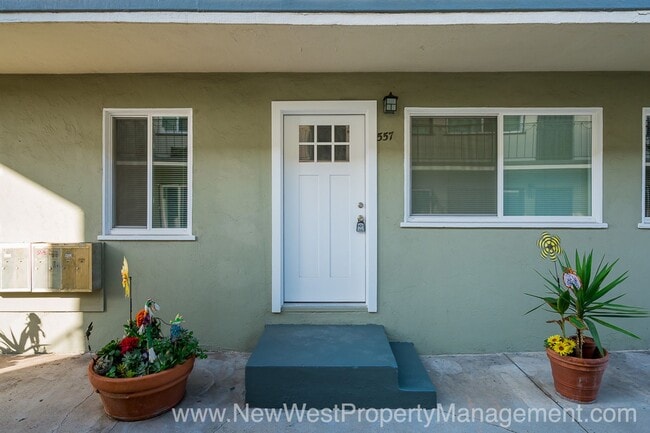 Building Photo - Upgraded Sherman Heights 1 Bedroom, Availa... Unit 1 Rental