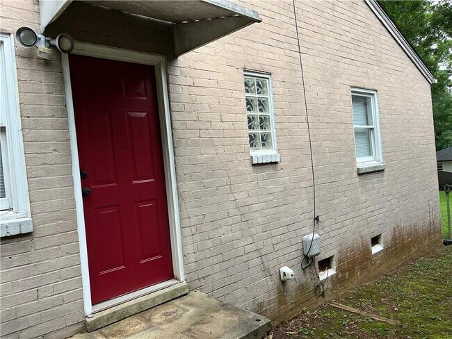 1115 Shelby Pl SE