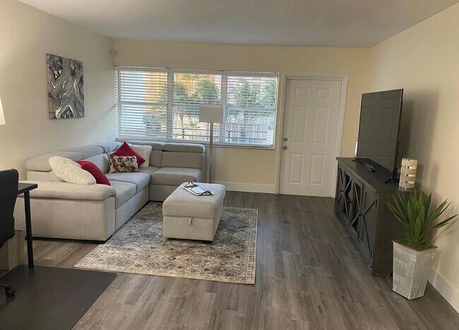 Photo - 401 Golden Isles Dr Unit 203