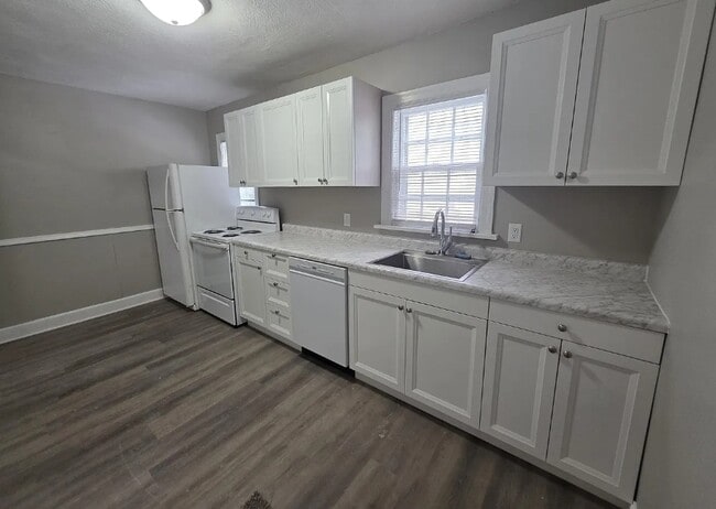 Photo - 1504 N Summit Ave Unit 1