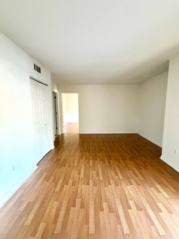 Photo - 3595 Woodbriar Cir