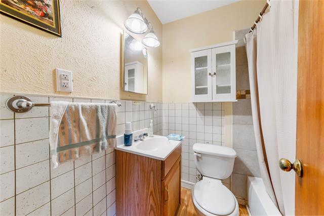 Photo - 2221 Varsity Dr