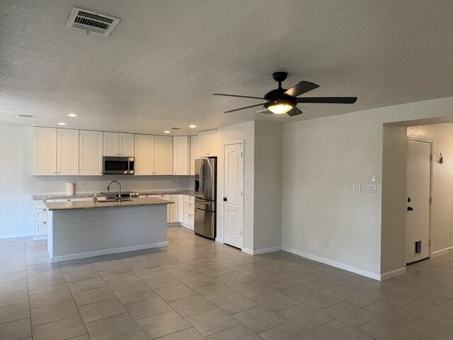 Photo - Move In Ready 3 Bedroom Near UTSA, La Cantera and The Rim