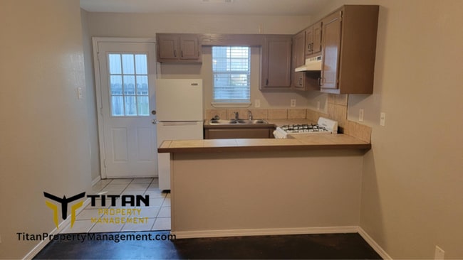 Photo - Cute 1bed/1bath apartment Unit 2017 Sagecrest St. Apt B