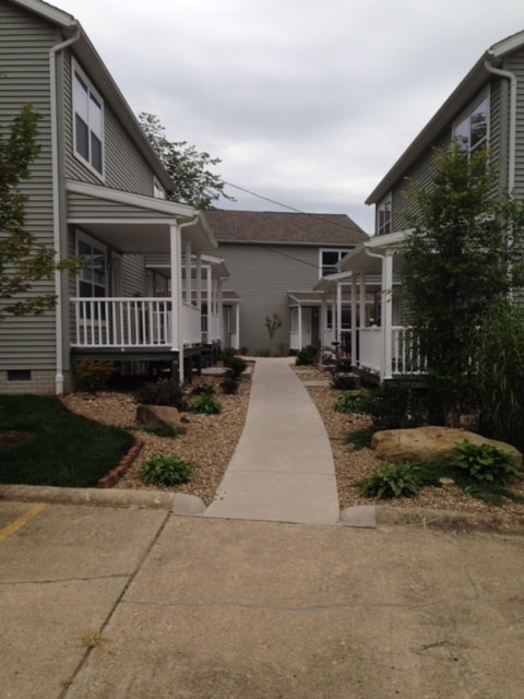 Photo - 34 Hickory St