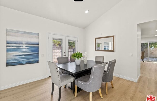 Photo - 13 Pepper Ct