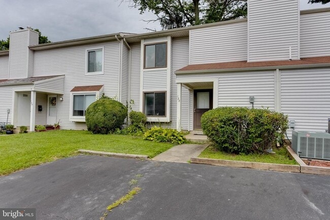 Photo - 128 Briar Ct