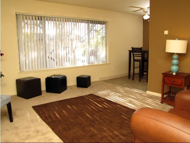 Photo - Sun Valley Apartments