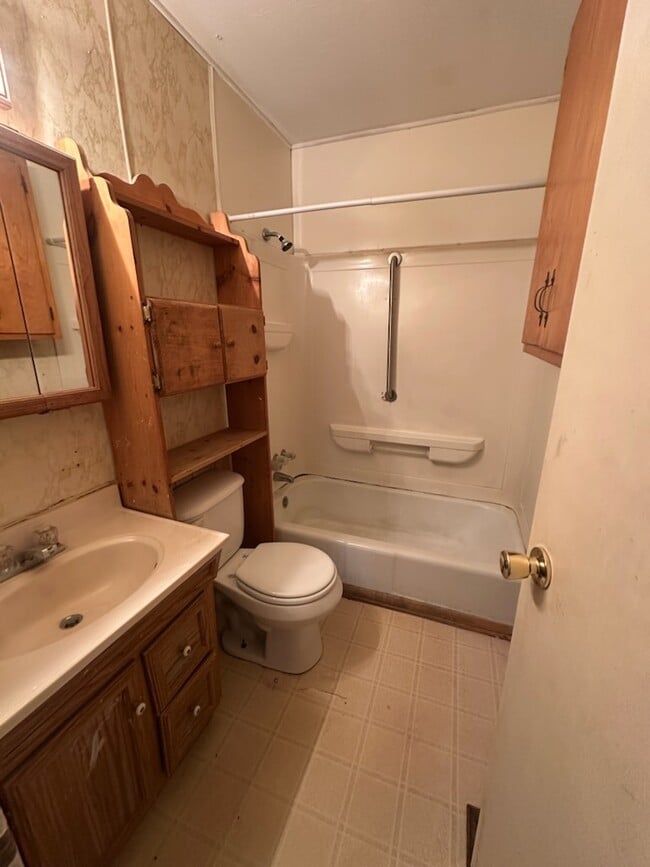 Photo - 801 Douglas Dr