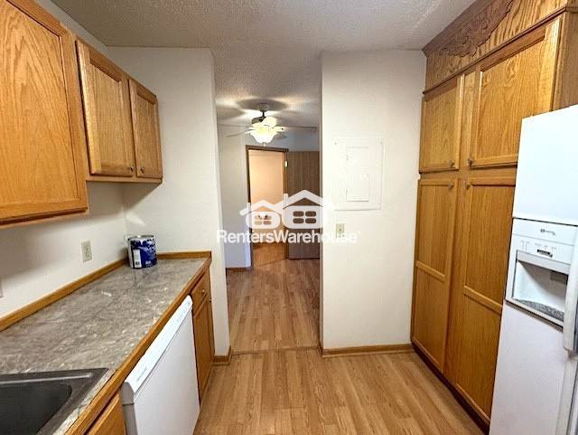 Photo - 22 E 13th St