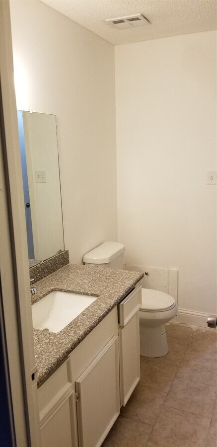 Photo - 9537 Braeburn Glen Blvd