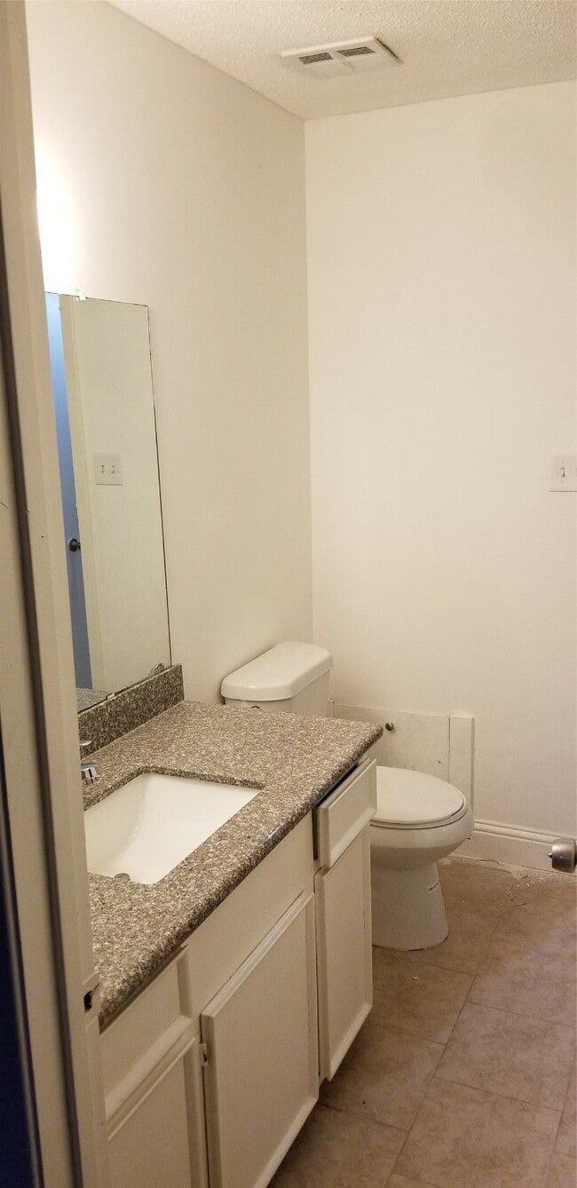 Photo - 9537 Braeburn Glen Blvd