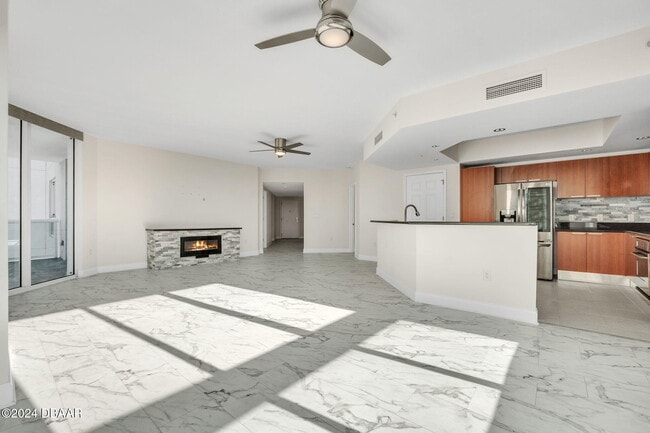 Photo - 231 Riverside Dr Unit 2010-1