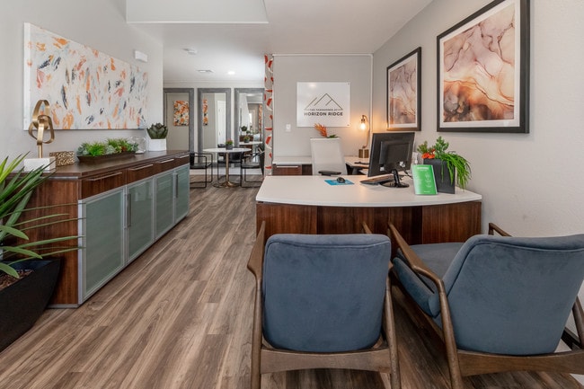 The Townhomes at Horizon Ridge