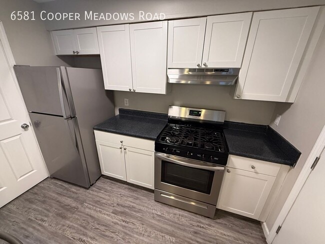 6581 Cooper Meadows Rd