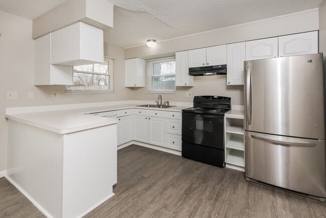 45 Graham Dr