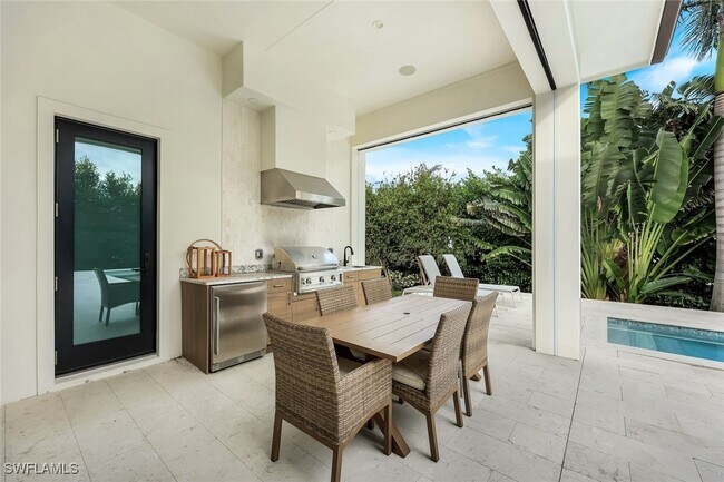 Photo - 3200 Crayton Rd