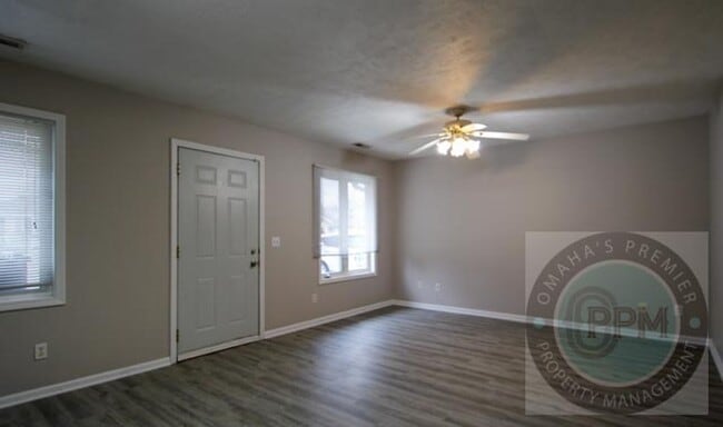 Photo - 2 Bed 1 Bath Home in Council Bluffs, IA Unidad 3125