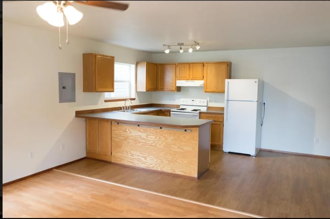 Photo - 46 NE Sacramento St Unit C