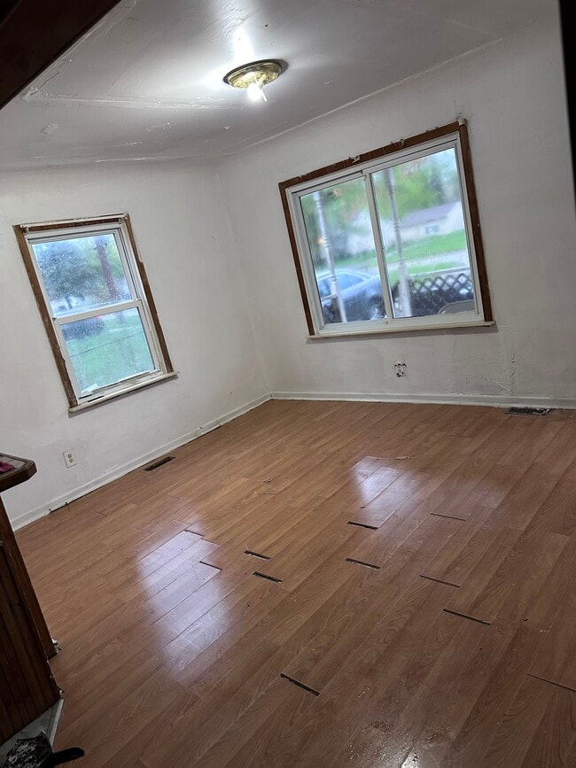 Photo - 3514 Leith St