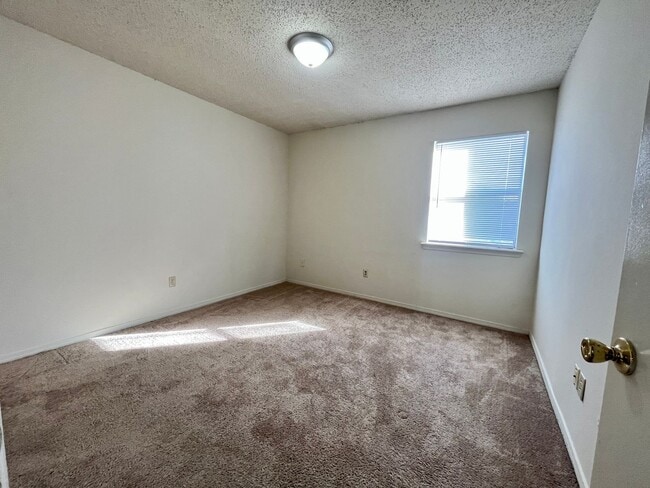 Southpoint Apartments