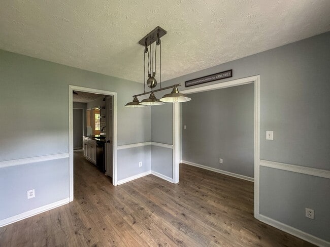 Photo - 572 Woodwind Dr