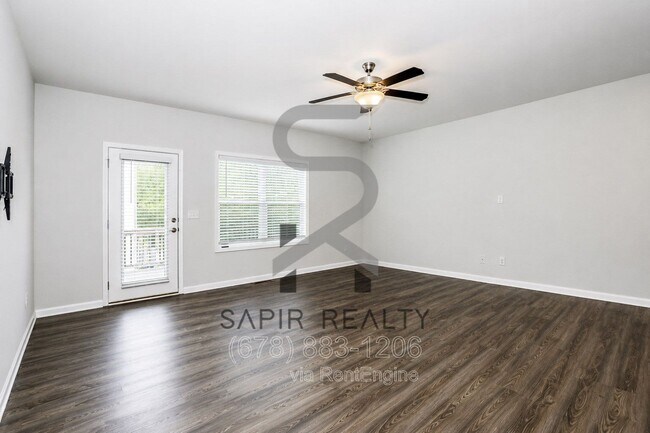 Photo - 6 Nickel Dr