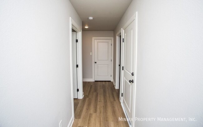 Photo - 2550 137th St