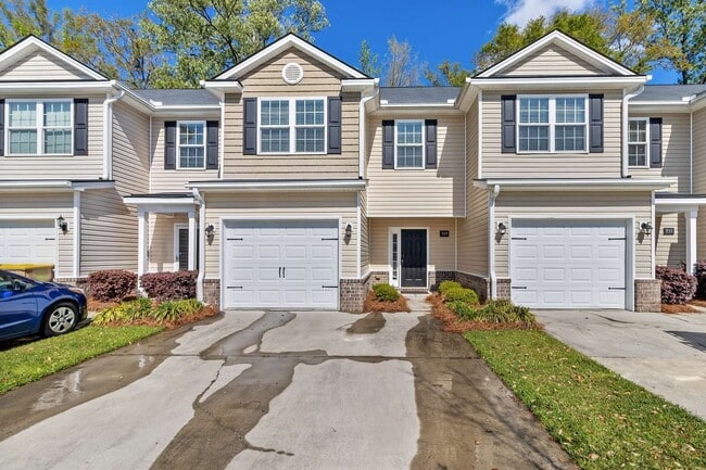 Photo - 509 Ferguson Ln