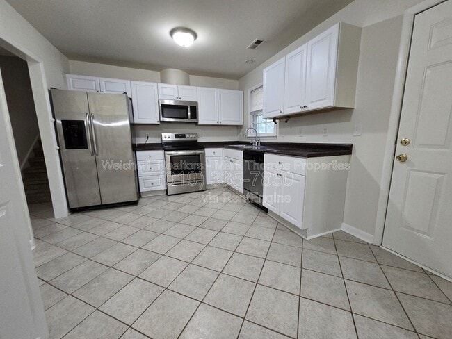 Photo - 119 Monterey Ln