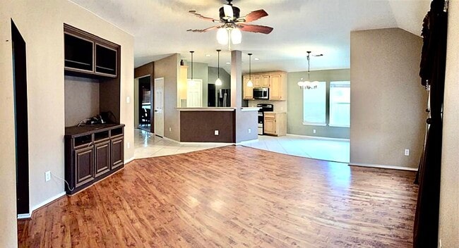 Photo - 2920 Emerald Brook Ln