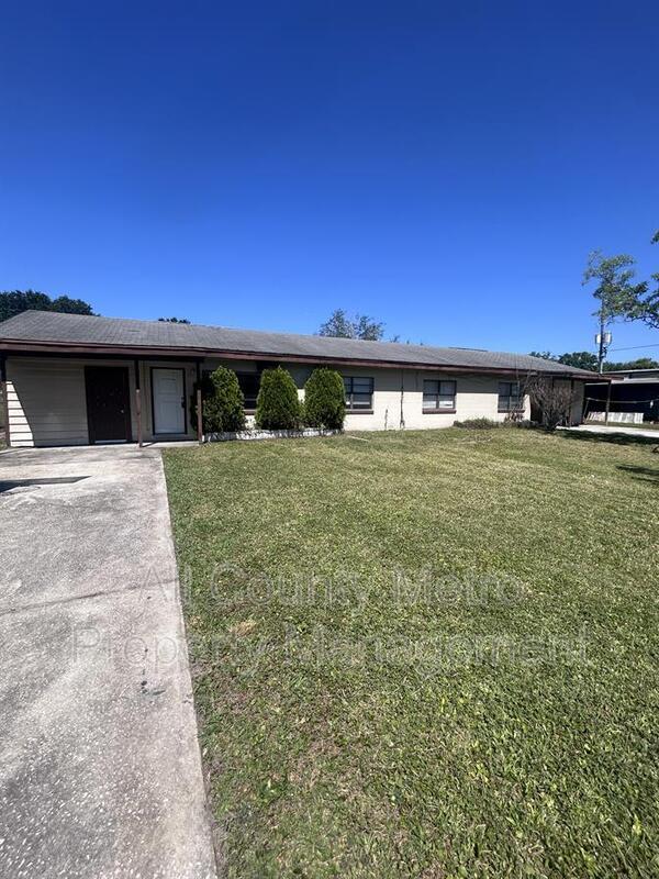 Photo - 1220 Linda Ln