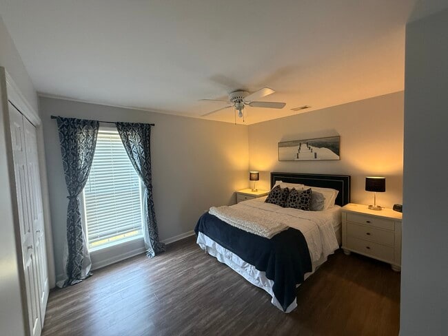 Photo - 208 Tanglewood Ave