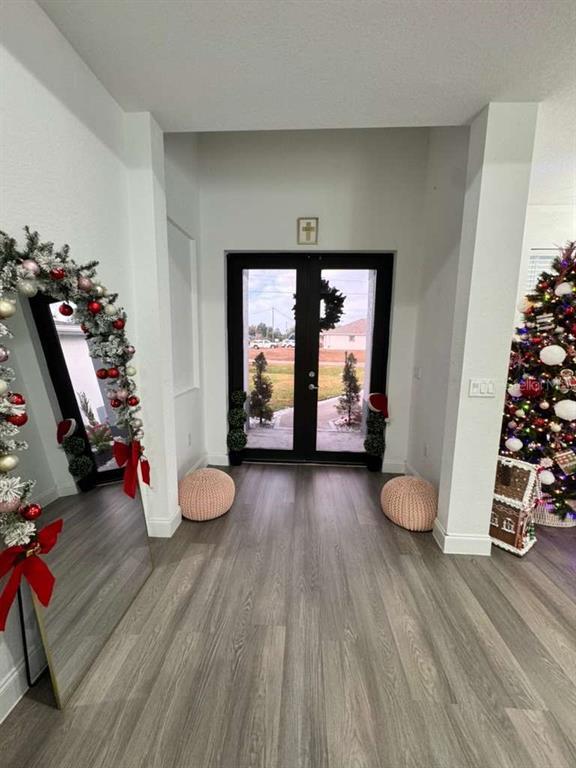 Photo - 407 Ranier Ave