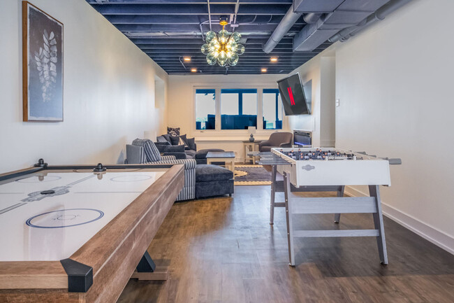 Photo - 184 Grand Ave Unidad ID1374785P