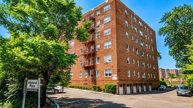 Photo - 1234 Midland Ave Unit 2E