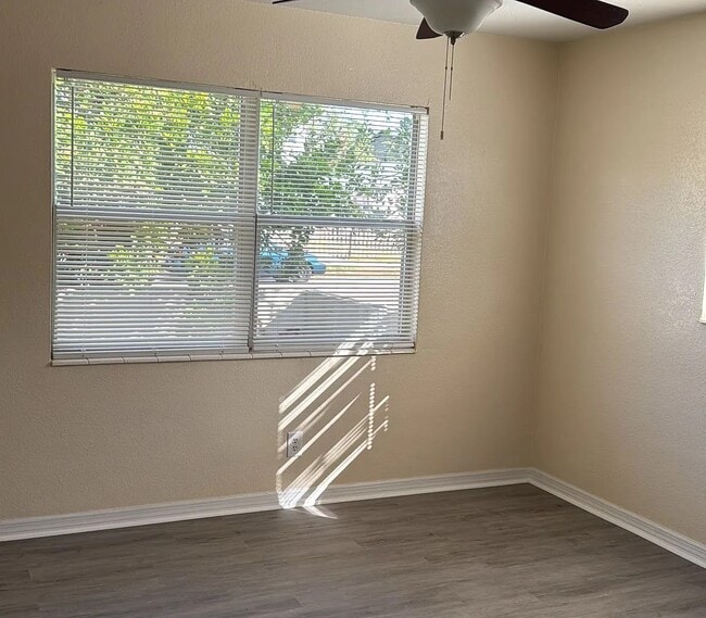 Photo - 2521 18th Ave S