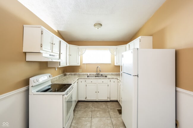 Photo - 5934 Parterra Dr