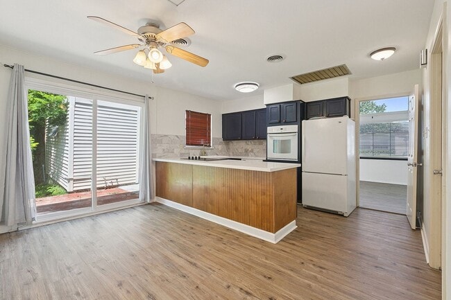 Photo - Cozy Oasis in Metairie: Your Dream Home Aw...