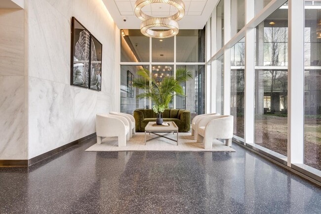 Photo - 9715 Woods Dr Unit 1209