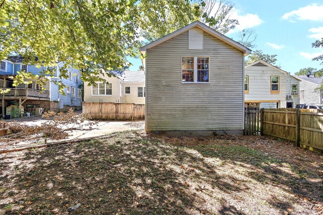 Photo - FURNISHED in Fondren!