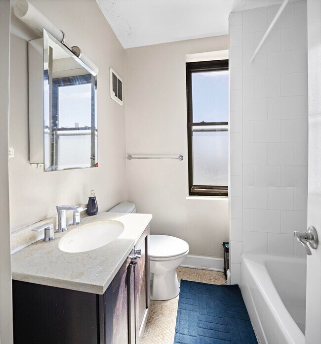 Photo - 151 Sip Ave Unidad 17