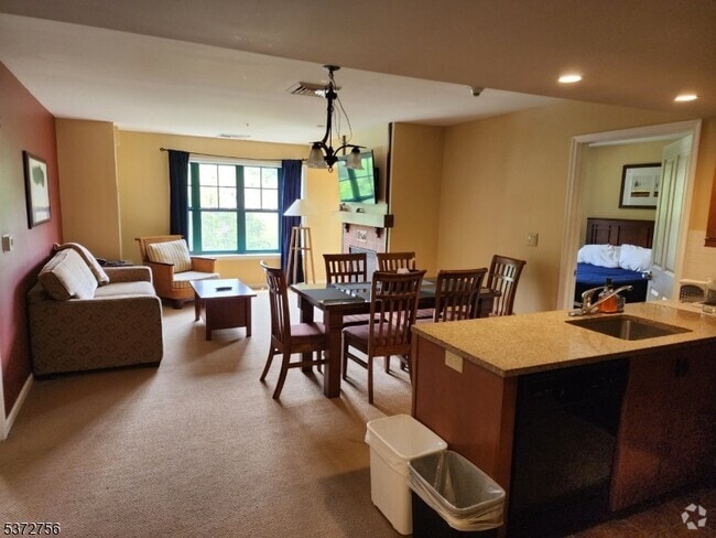 Building Photo - 200 NJ-94 Unit 226 Rental
