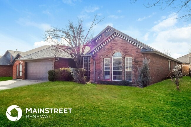 Building Photo - 617 Greenfield Dr