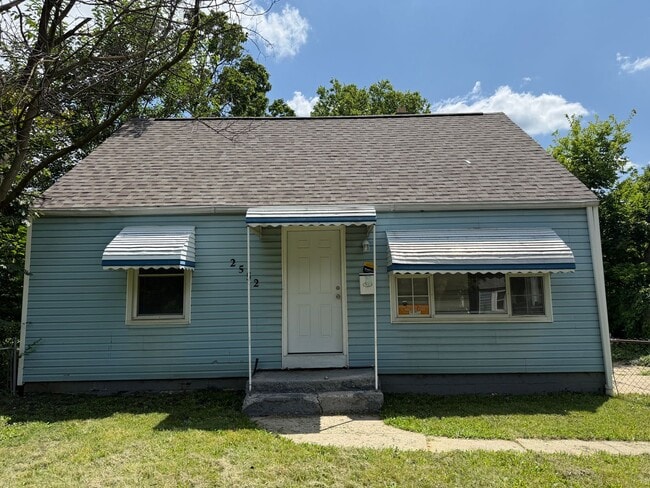 Photo - 2552 Renwood Pl