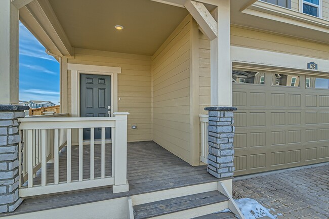 Photo - 628 Acorn Pl