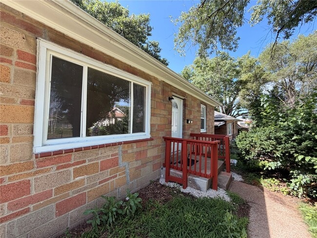 Photo - 5721 Acme Ave