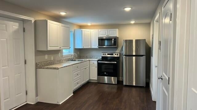 Photo - 862 Berry St NE