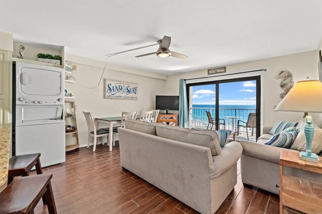 Photo - 8743 Thomas Dr Unidad FL7-ID1354999P